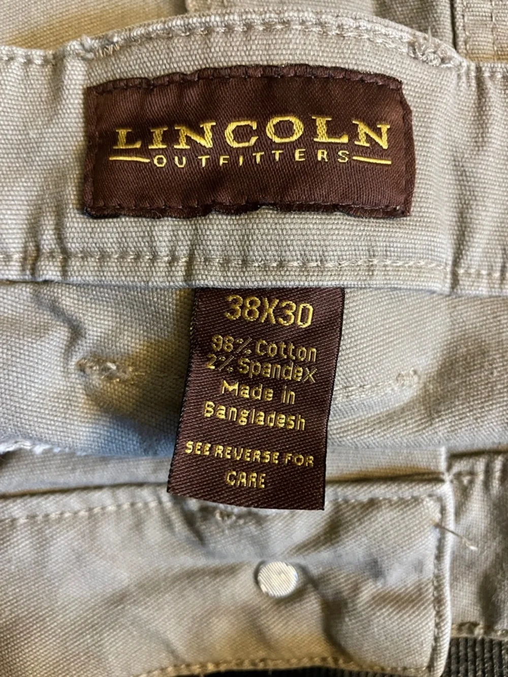 A3- Lincoln Outfitters 38X30 Men’s Light Gray Utility Cargo Pants